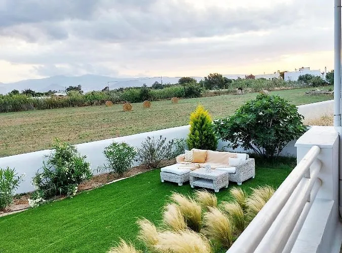 Gold & White וילה Maragkas